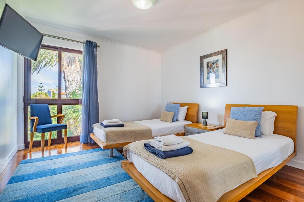 Ample Villa With Pool And Gorgeous Ocean View ฟุงชาล ภายนอก รูปภาพ